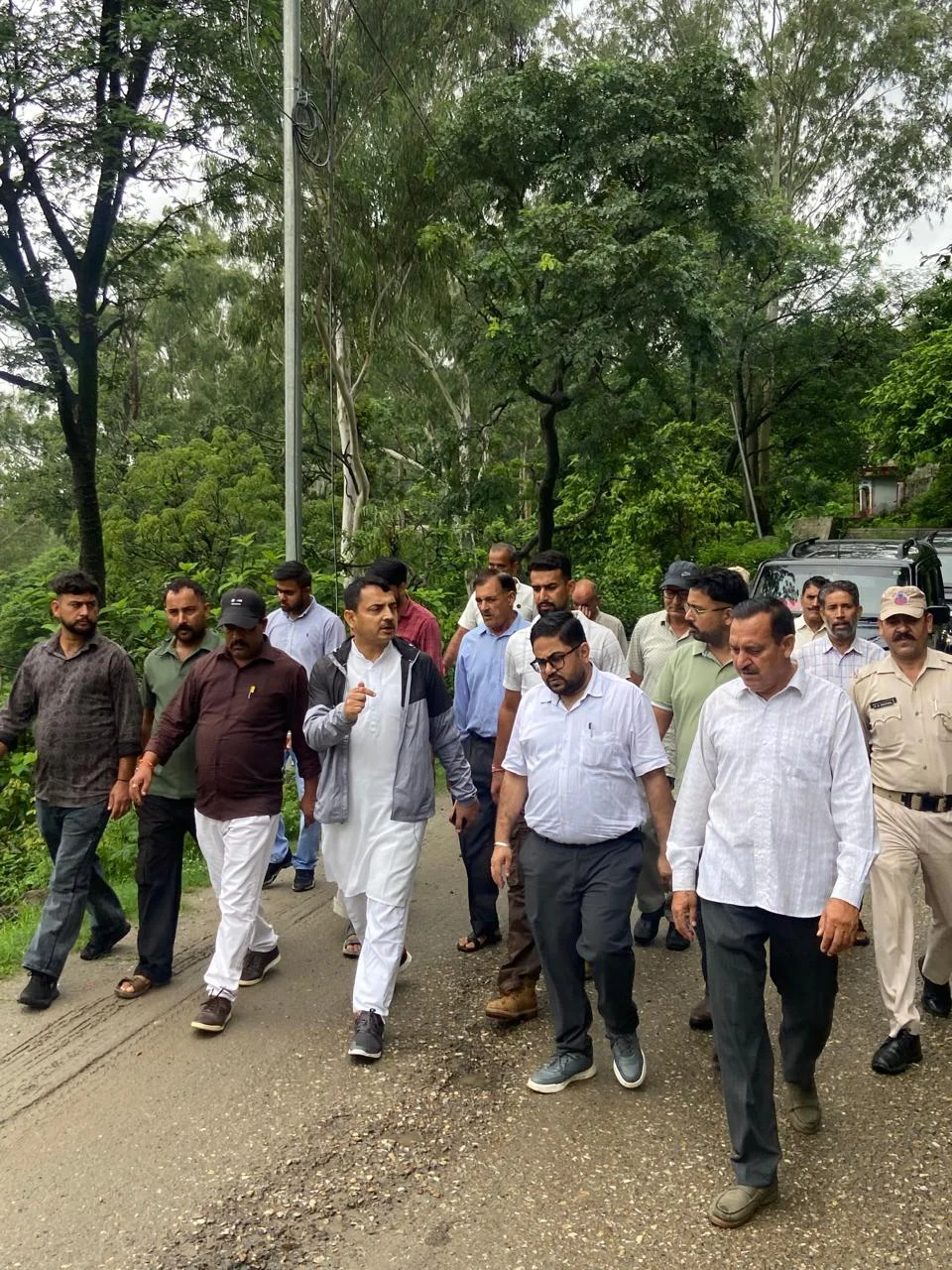 Pathania reviews restoration works, pitches immediate renewal of essential services