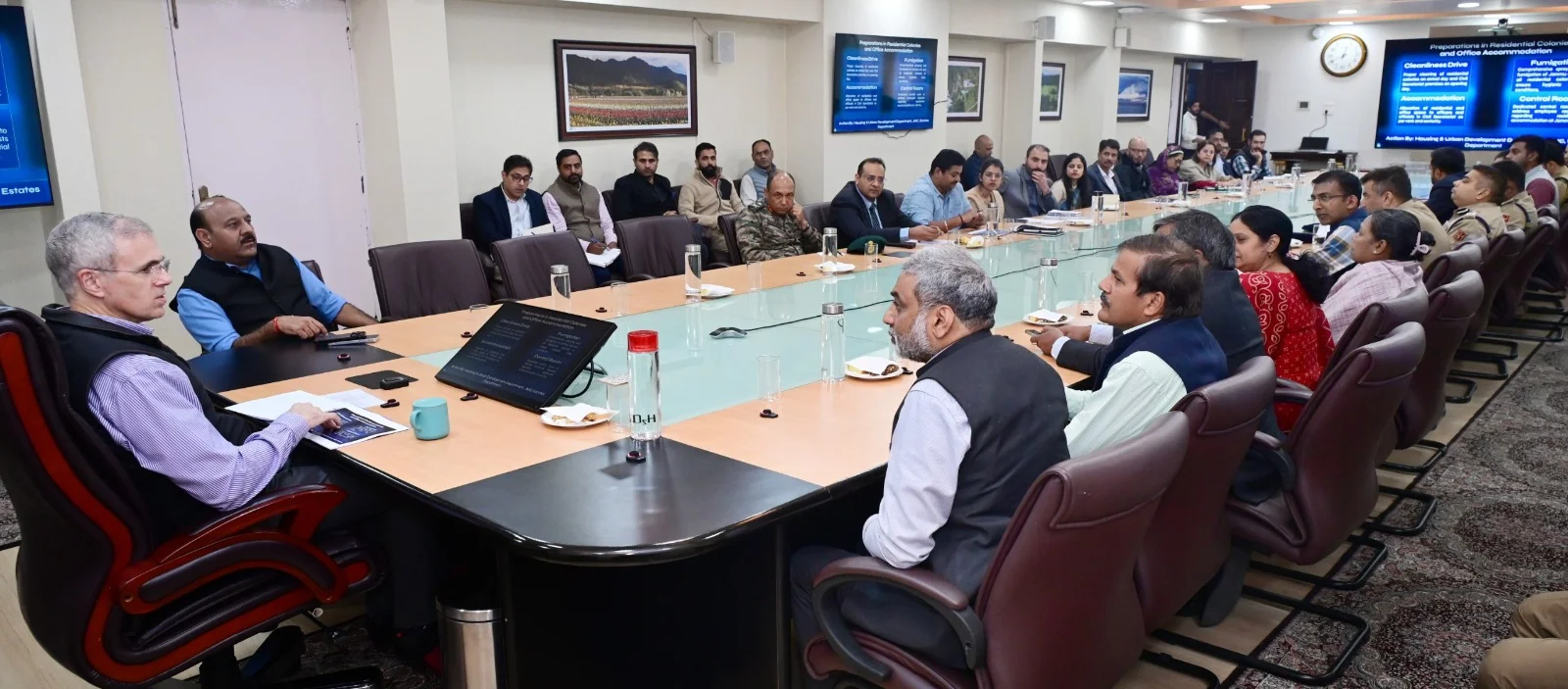 CM Omar Abdullah reviews arrangements for Darbar Move to Jammu
