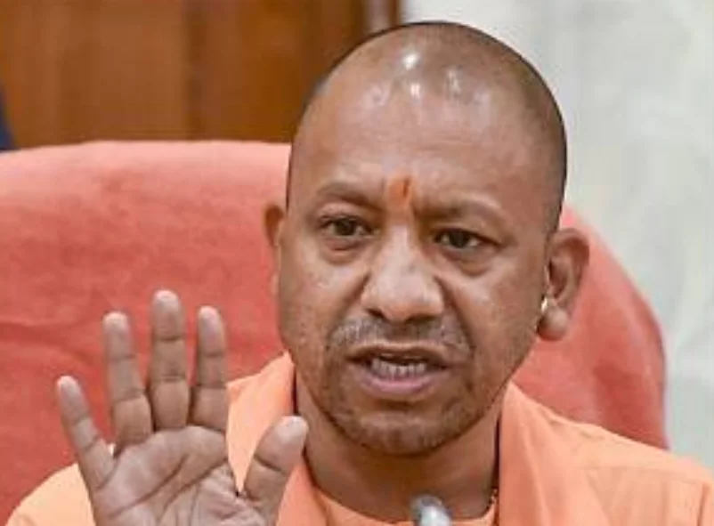 CM Yogi Adityanath targets Akhilesh over infiltrators, accuses SP, Cong of backing illegal immigrants