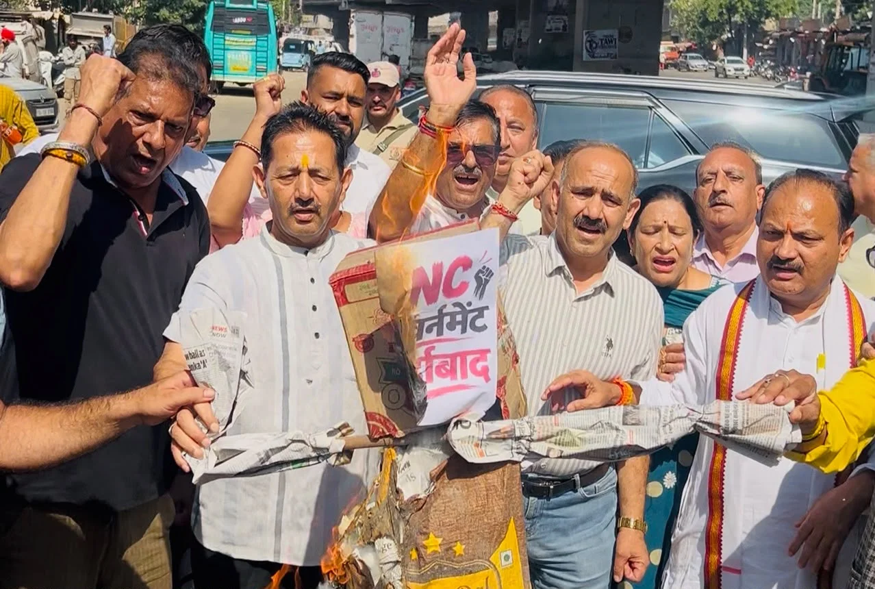 BJP holds protest against NC govt at Gangyal