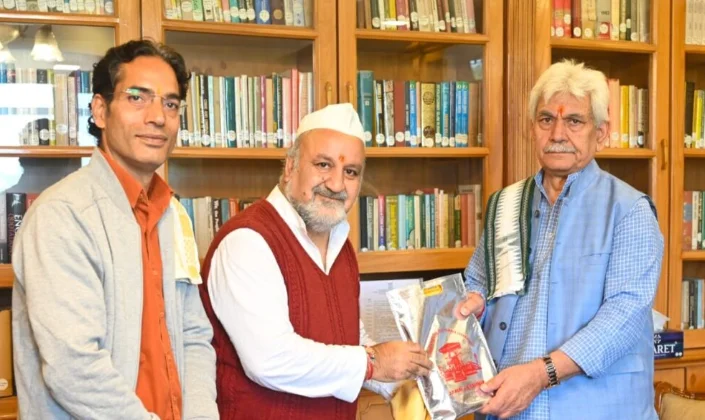 Save Sharda Committee Chairman Meets J&K LG, Discusses Tourism Promotion