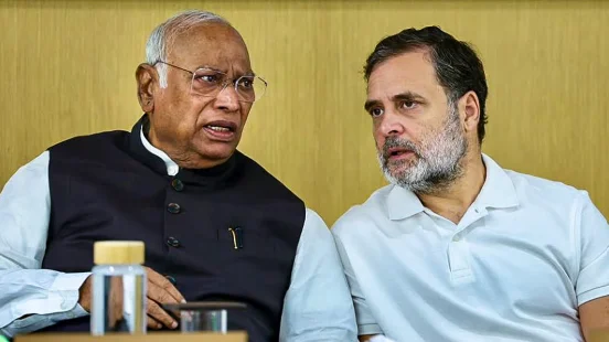 Kharge, Rahul Gandhi to Meet CJI Monday Over ‘Vote Chori’ Issue