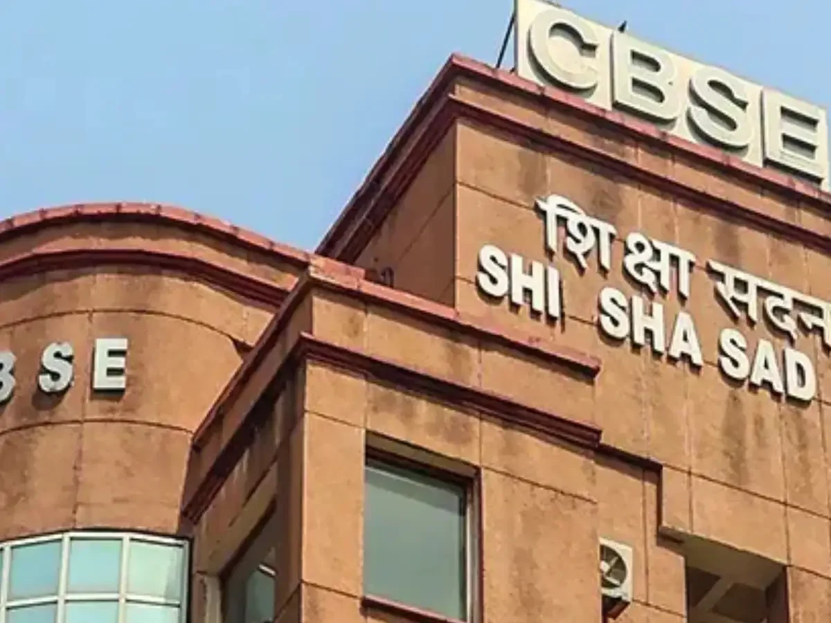 Supreme Court Raises Concern Over CBSE’s Third Language Policy for Class 9