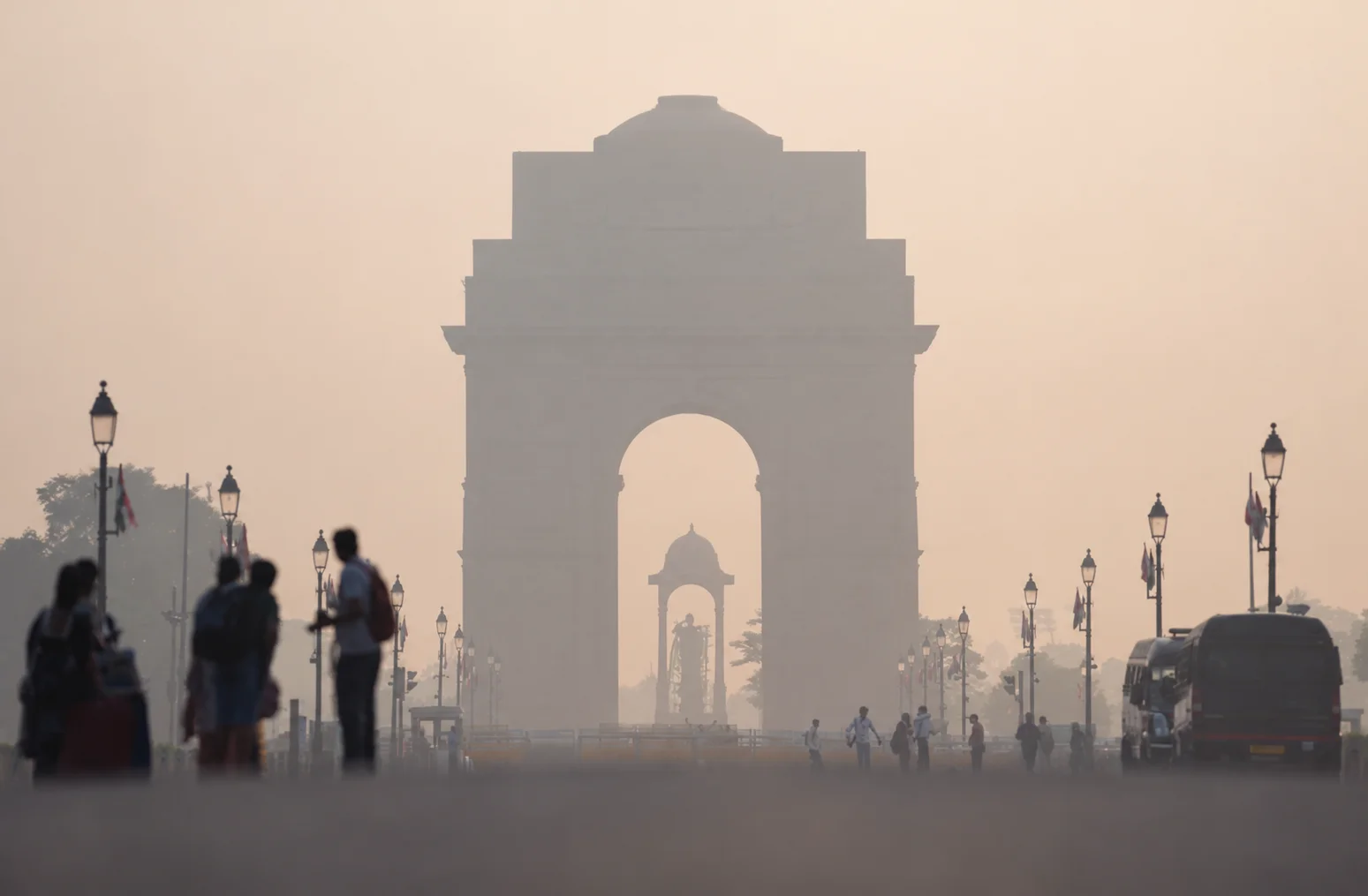 Delhi logs month's lowest minimum temperature at 17 deg C