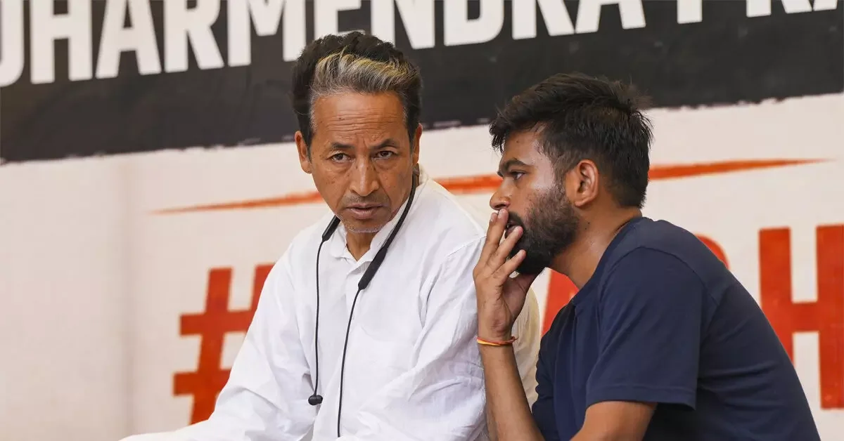 CJP Founder Abhijit Dipke Begins Indefinite Hunger Strike After Sonam Wangchuk Hospitalised