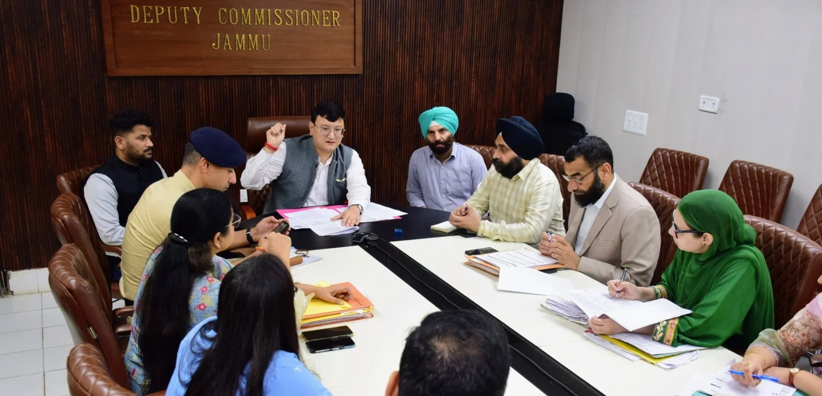 DC Sherpa directs for expediting anti-rabies vaccination, sterilisation campaigns across urban, rural areas
