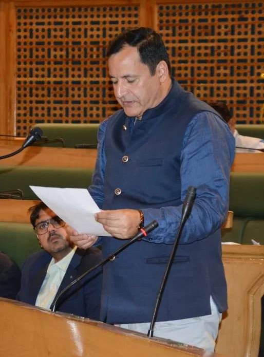 Minister Javid Dar lays CAG Reports in Assembly