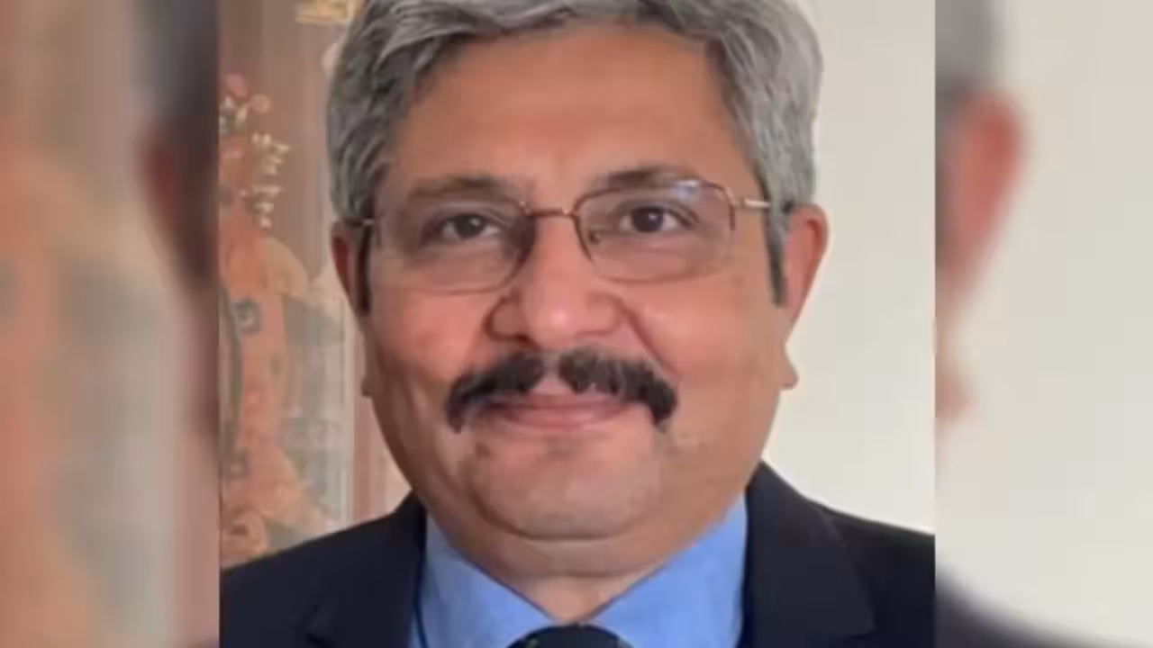 Former bureaucrat Ashish Joshi questioned by Delhi Police for 9 hours