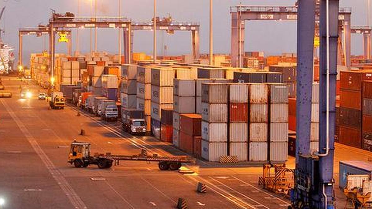 Adani Ports to set up empty container yard at Mundra