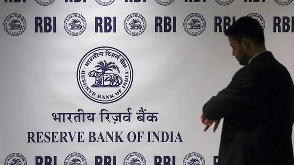 RBI rejects all bids in ₹30,000-crore bond buyback auction
