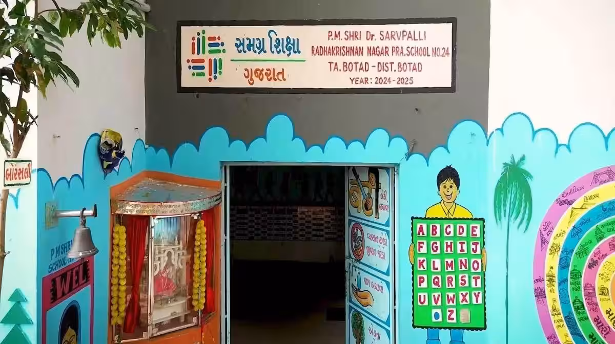 More teachers, better access, fewer pupils: India’s govt school paradox