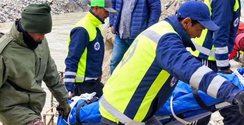 Two Labourers Killed, Three Injured After Earth Collapses During Road Work In Ladakh