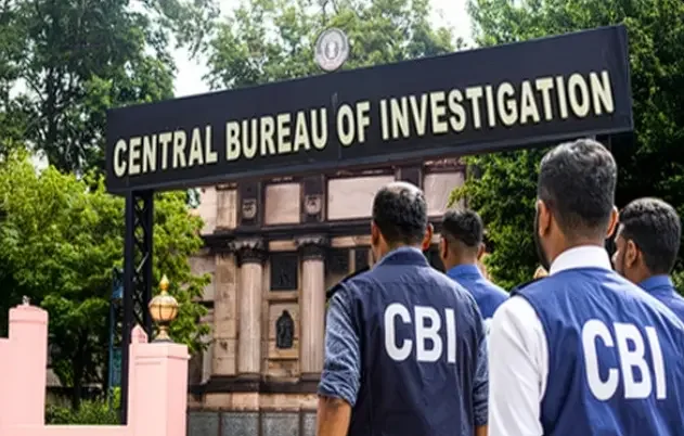 CBI arrests senior railway engineer, private individual in Rs 15 lakh bribery case