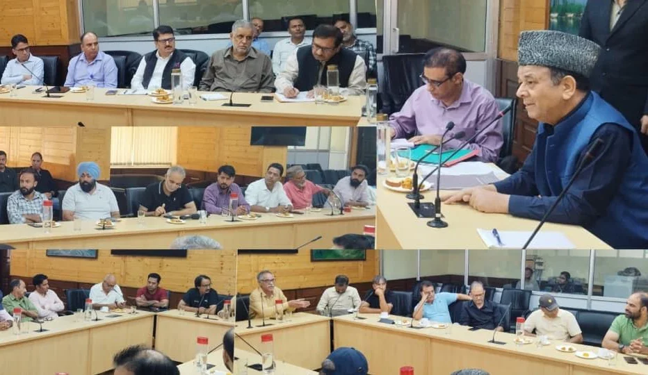 Speaker Rather meets media ahead of Autumn Session; calls for responsible, objective coverage