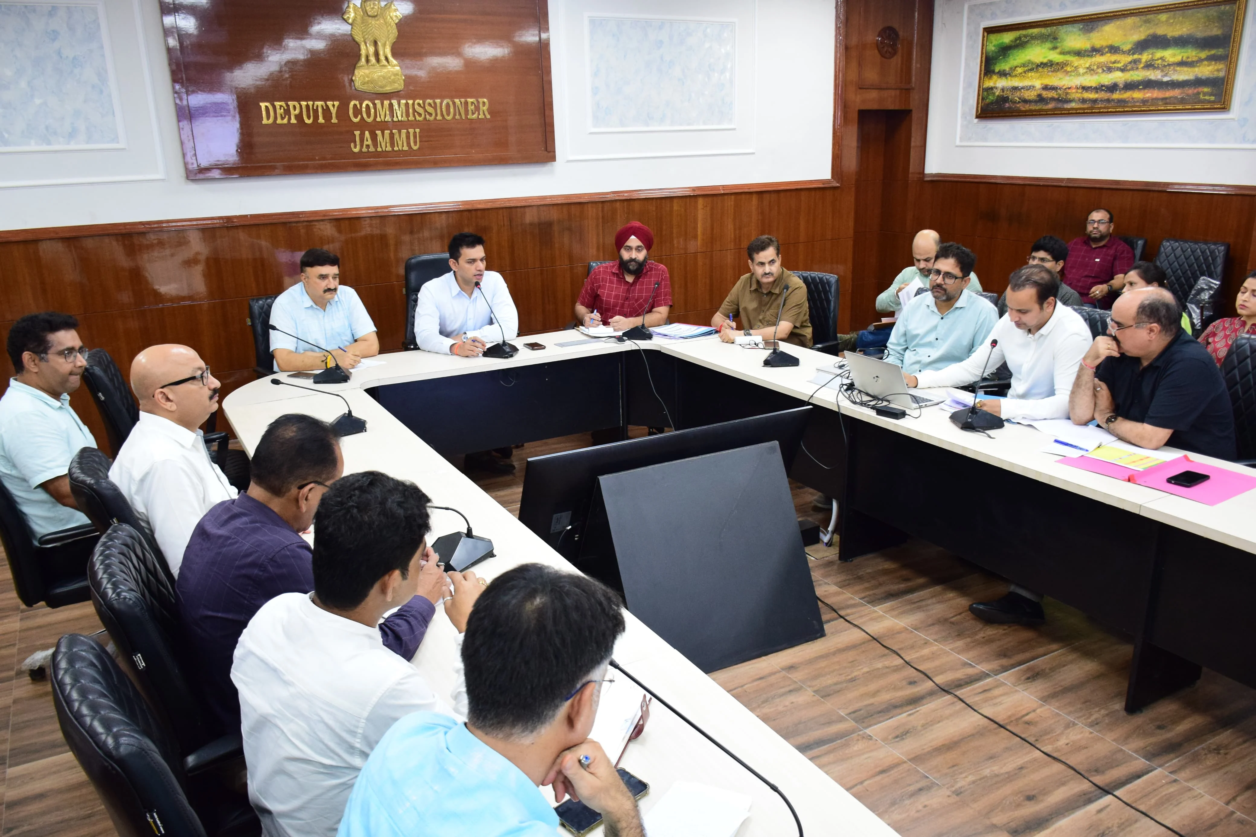 Dr Minhas reviews district Capex works, stresses timely execution