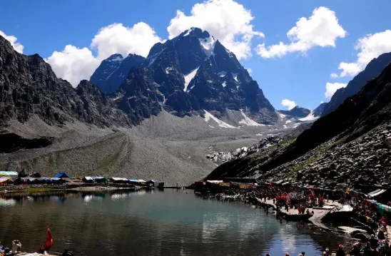 Small Water Bottles, Snack Packets Banned on Manimahesh Yatra Route to Protect Environment