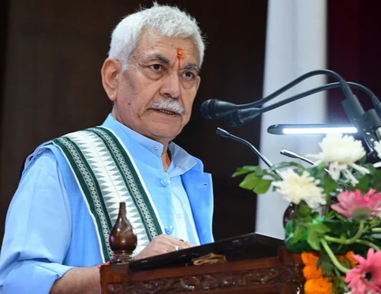 LG Manoj Sinha pays tributes to Maharaja Hari Singh on birth anniversary