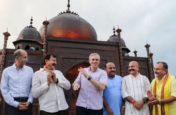 Omar Abdullah Inaugurates ‘Waste to Wonder’ Park in Jammu, Eyes Tourism Boost