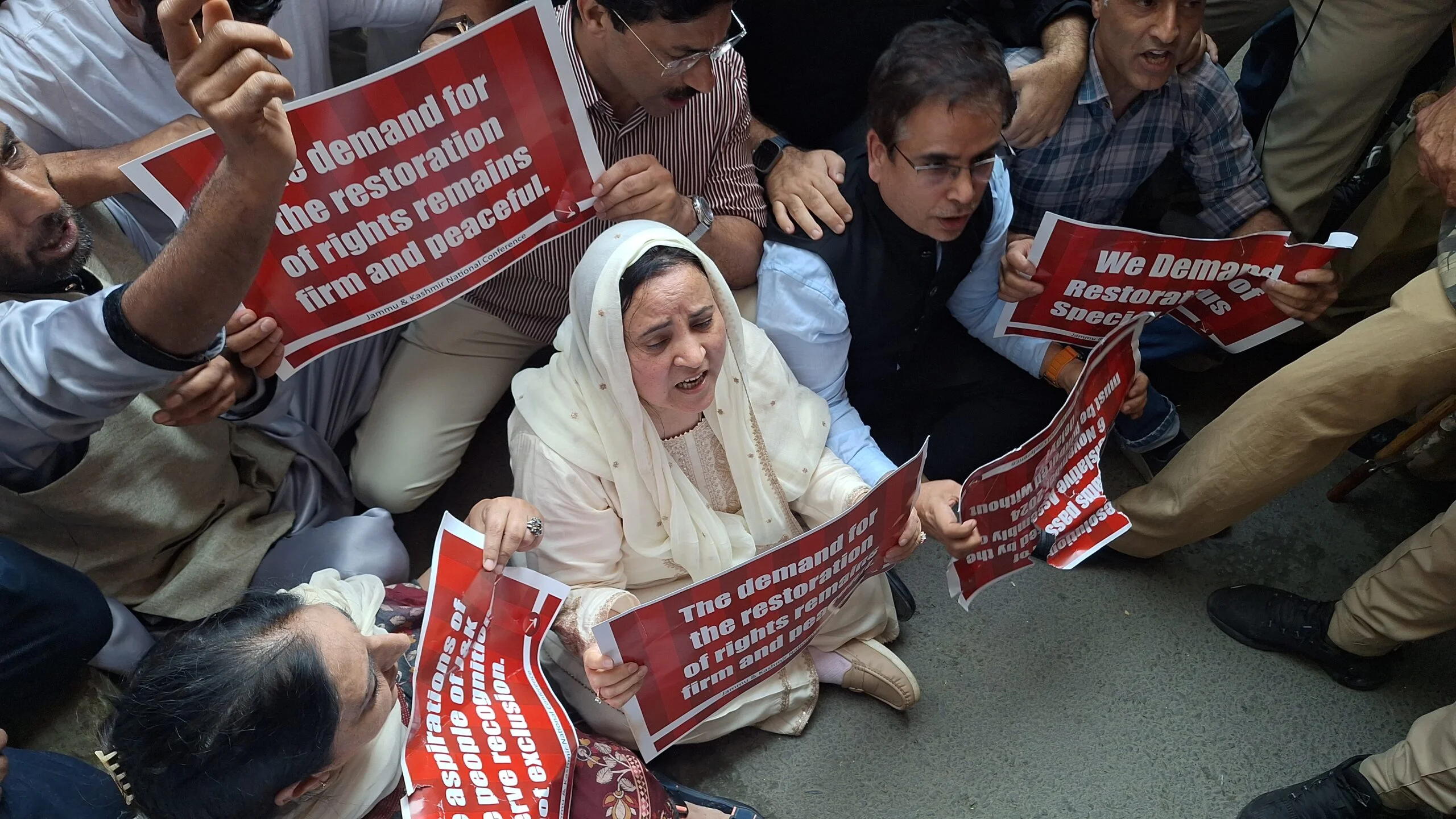 National Conference Leaders Hold Protest Against Article 370 Abrogation