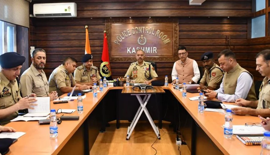 DGP Nalin Prabhat Reviews Security Arrangements For Eid Milad-Un-Nabi, Raksha Bandhan