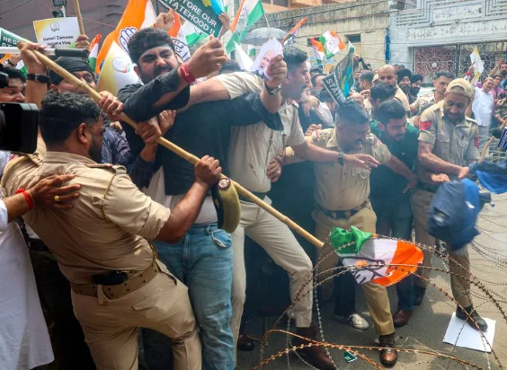 Congress, NC Hold Separate Protests in Jammu on Article 370 Abrogation Anniversary