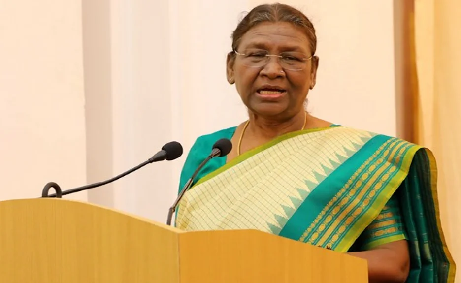 President Murmu urges students to put nation, society first; lauds rising participation of women in education