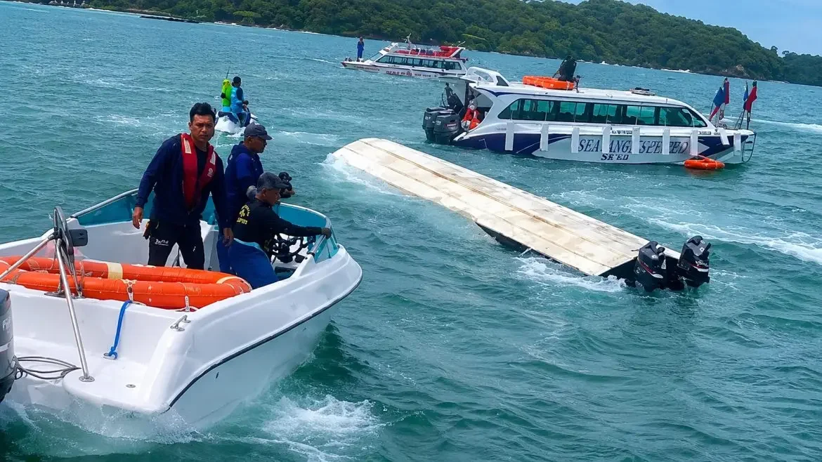 15 Feared Dead, Including Indian Tourists, After Boat Capsizes In Vietnam: Reports