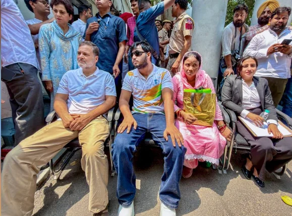 RAF Deployed at Parliament Street Police Station as Rahul Gandhi Stages Sit-In