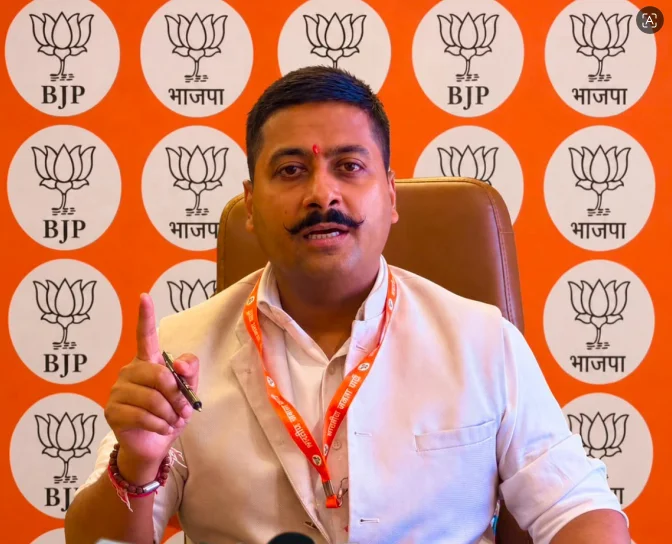 PM Modi Builds Global Bridges, Rahul Reduces Diplomacy to Cheap Jokes: Gaurav