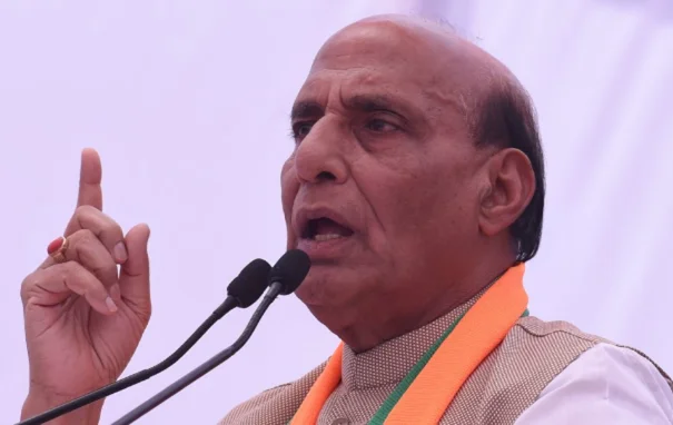 Civil servants should serve people with utmost 'seva bhav', says Rajnath